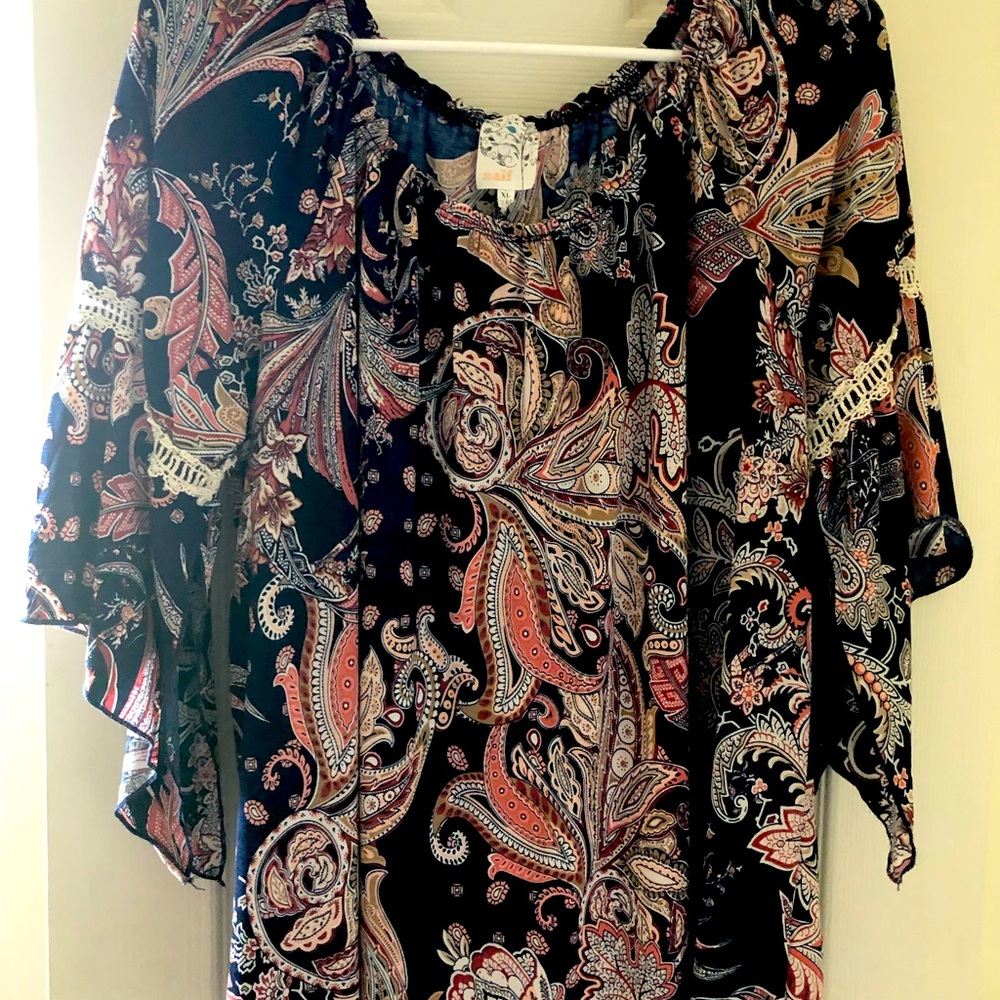 Flutter Sleeve top!